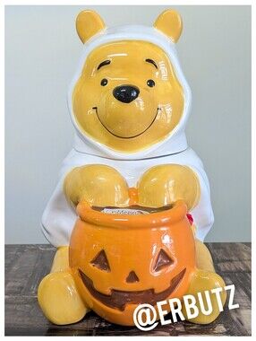 Disney XL Sculpted Ghostly Winnie the Pooh Halloween Costume Canister 👻